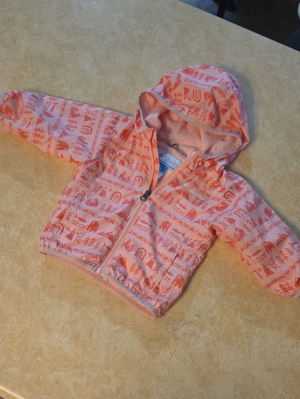 🚨 Columbia Peach & Orange Patterned Kids' Hooded Raincoat